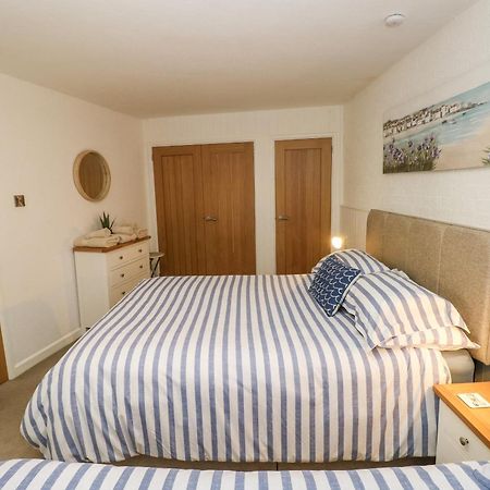 Sea Drift Apartment Tenby Exterior foto