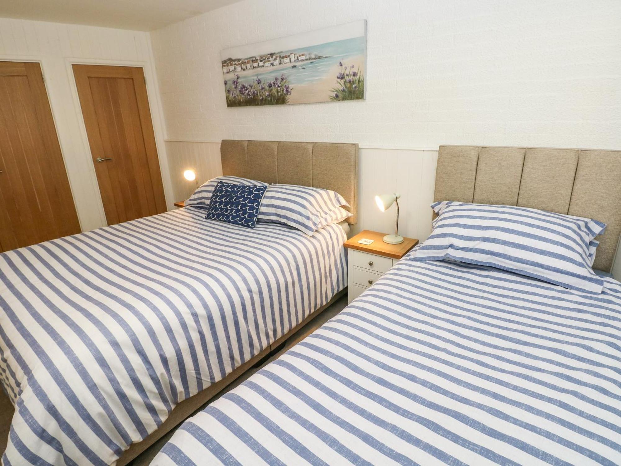 Sea Drift Apartment Tenby Exterior foto